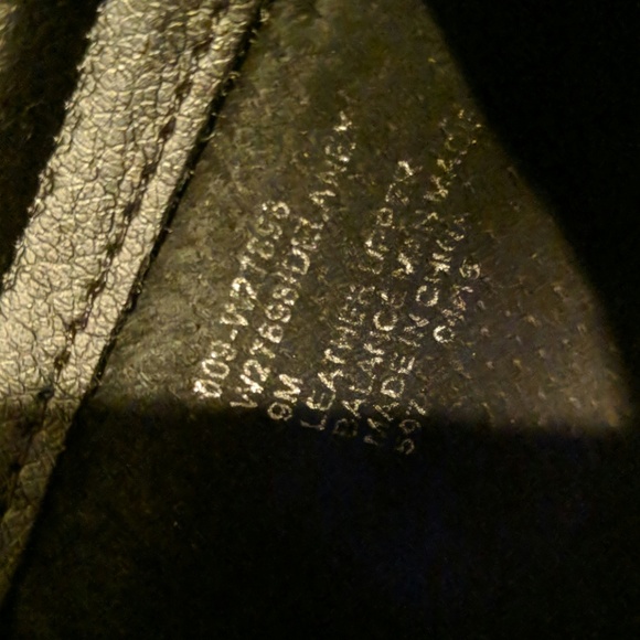 White Mountain black booties - Picture 5 of 5